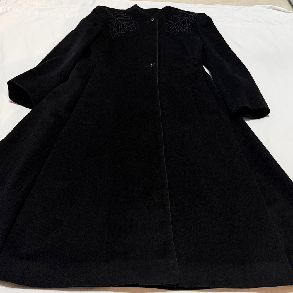 Saks Fifth Avenue Black Midi Flare Wool Coat with Embroidery size 8 - Picture 5 of 15